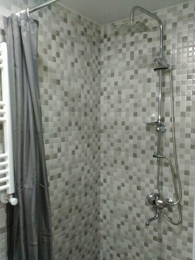 Boutique Apartment 17 Tbilisi Esterno foto