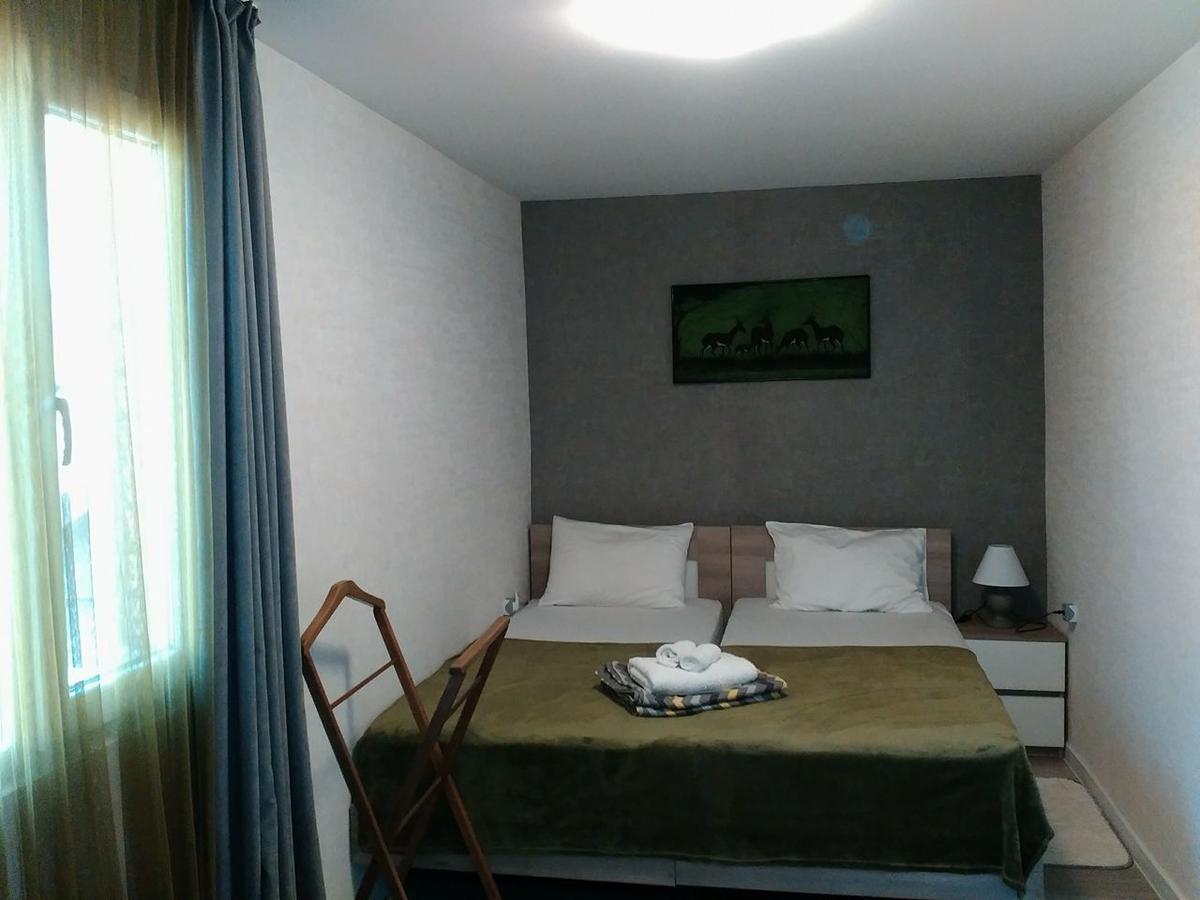 Boutique Apartment 17 Tbilisi Esterno foto
