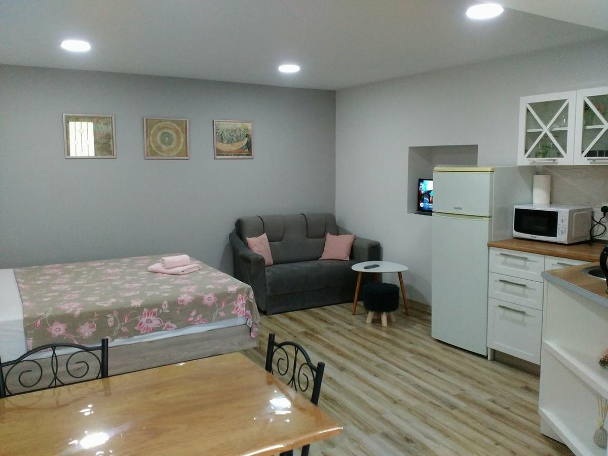 Boutique Apartment 17 Tbilisi Esterno foto